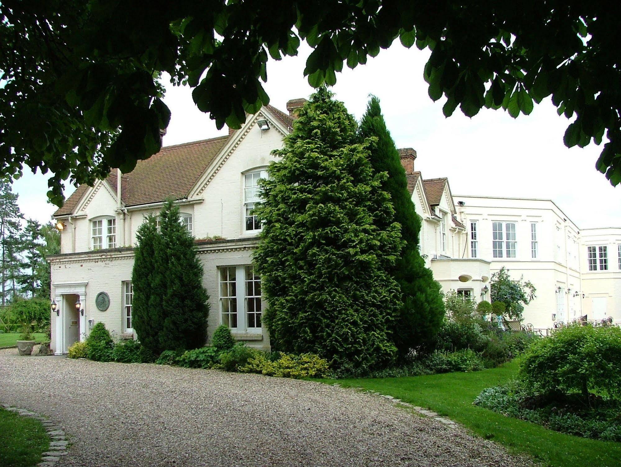 Esseborne Manor Hotel Hurstbourne Tarrant Buitenkant foto
