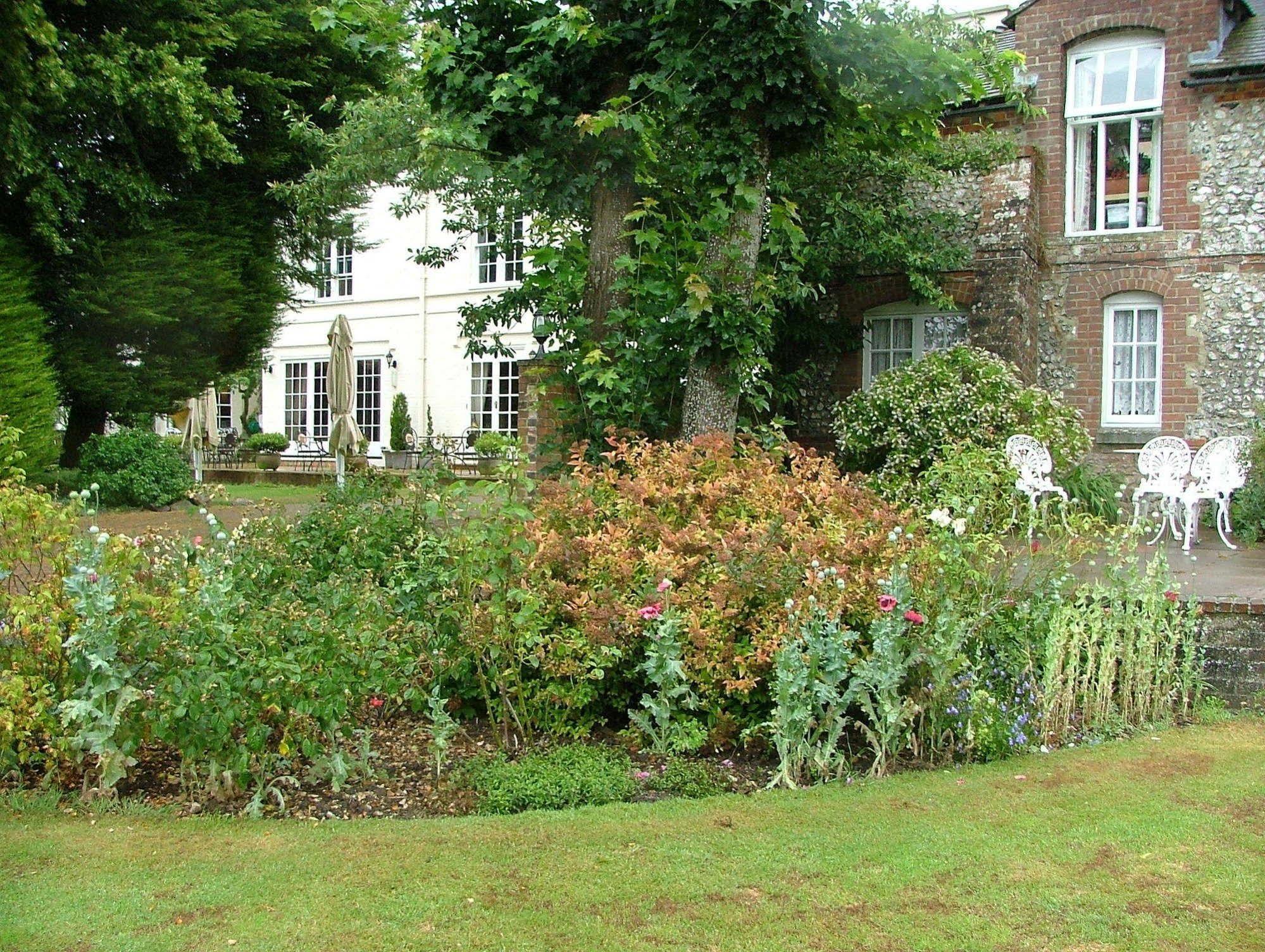 Esseborne Manor Hotel Hurstbourne Tarrant Buitenkant foto